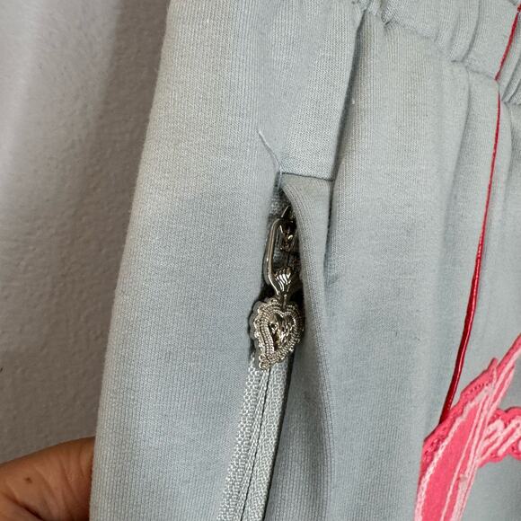 When Smoke Clears Women's Sweatpants Embroidered Light Blue Medium Streetwear M - Picture 3 of 9